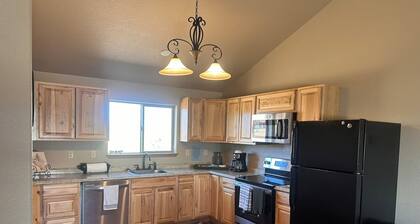 Cozy Mountain Retreat