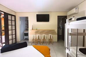1 quarto