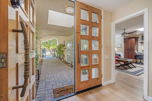 The Springs - Rancho Mirage - Single level, no stairs, 3 outdoor patios, garage