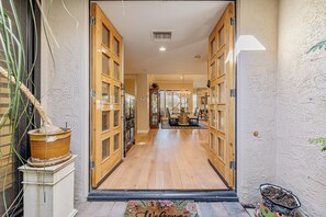 Interior - The Springs - Rancho Mirage - Single level, no stairs, 3 outdoor patios, garage (Rancho Mirage)