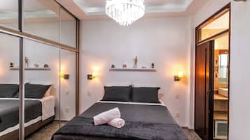 Căn hộ tiện nghi đơn giản, quang cảnh biển | Bàn ủi/dụng cụ ủi quần áo, truy cập Internet không dây miễn phí