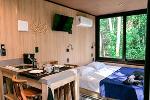 1 habitación y ropa de cama 