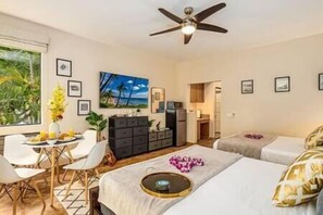 Egyptian cotton sheets, premium bedding, memory-foam beds - Grand Champions (Kihei)
