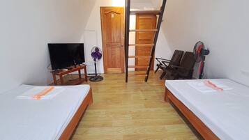 1 chambre, bureau, fer et planche Ă repasser, Wi-Fi