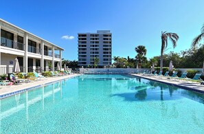 صورة غير مصنفة، 2 من 20، زرّ