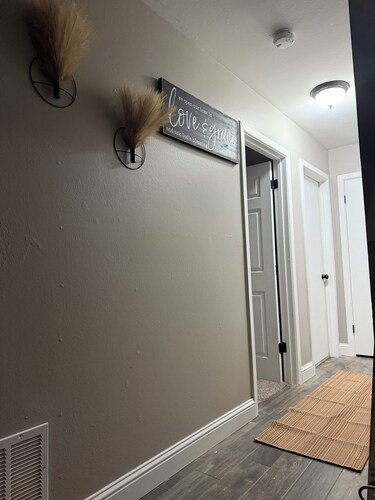 Happy trails on Navajo trail