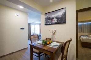 Lobby - Alaya Stays By Elivaas Baljees Melville - Shimla (Shimla)