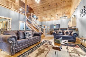 テレビ、暖炉、テレビゲーム