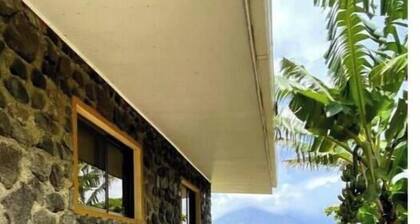 Deluxe Bungalow with Garden View