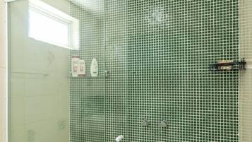 Appartement, 3 chambres | Salle de bain