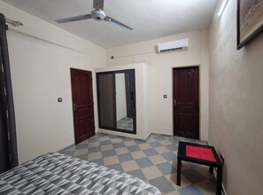 Room, 1 Bedroom, Smoking, Balcony