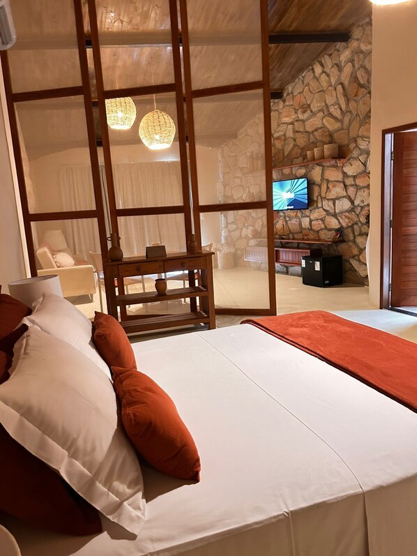 Luxury Chalet, Balcony, Pool View