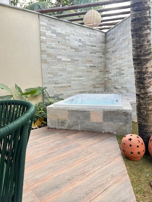 Chalet de lujo, balcón, vista a la alberca | Wifi gratis