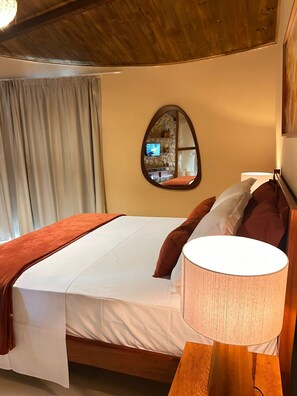 Luxury-Chalet, Balkon, Poolblick