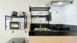 微波爐、爐具、廚房用具/餐具/器皿
