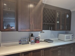 Fridge, microwave, oven, coffee/tea maker