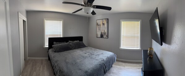 3 bedrooms, iron/ironing board, WiFi, bed sheets