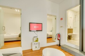 2 makuuhuonetta, silitysrauta/-lauta, internet, vuodevaatteet