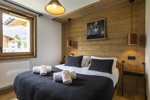 3 bedrooms, WiFi, bed sheets