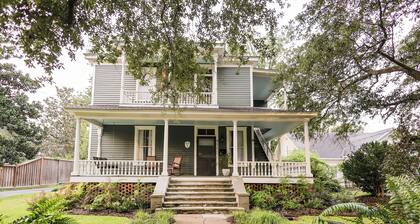 Treehouse views in Historic Downtown Thomasville, Georgia