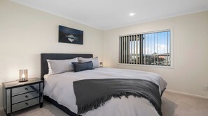 3 chambres, fer et planche à repasser, Wi-Fi