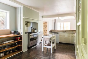 Fridge, microwave, dishwasher, coffee/tea maker