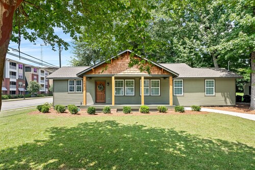 Gorgeous Auburn Getaway! BRAND NEW 3Bed/3Bath