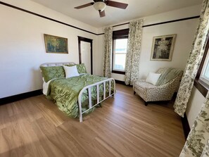 3 Schlafzimmer, Bügeleisen/Bügelbrett, kostenloses WLAN, Bettwäsche