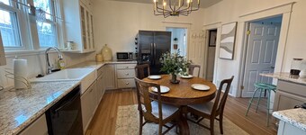 Recently Renovated Cottage in Rock Springs - 3 bedrooms