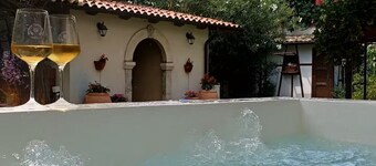 House in historic center in Sulmona with garden and jacuzzi