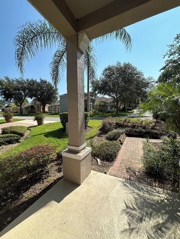 Property grounds - Southern Dunes- Lake View Villa -Private Pool (Haines City)