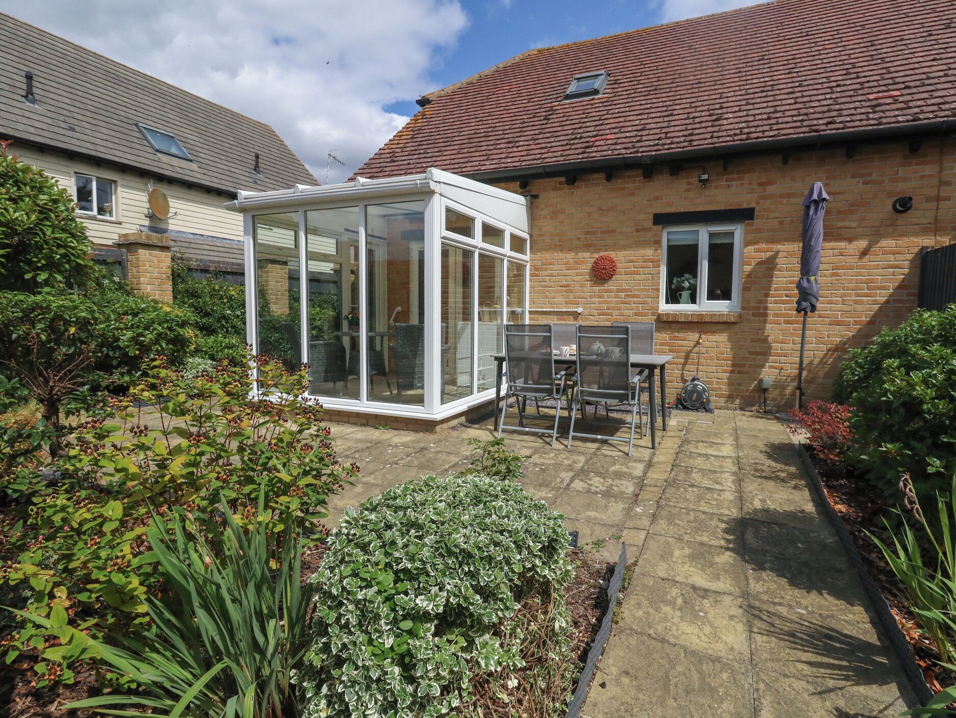 Khu ẩm thực ngoài trời