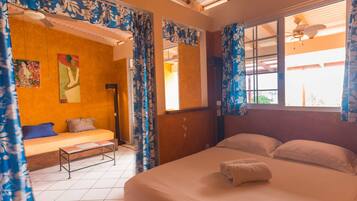 Free WiFi, bed sheets