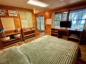 4 عدّة غرف نوم ومكتب ومكواة/لوح كي وواي فاي مجانًا