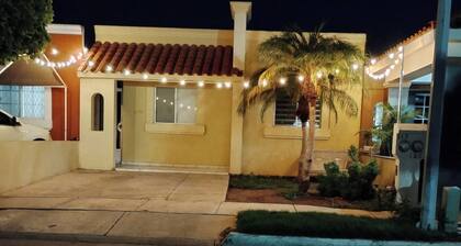 House in private neighborhood for 6 people