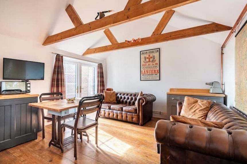 Charming Retreat In Lincoln's Cathedral Quarter: The Stables At The Old Vicarage - Lincoln