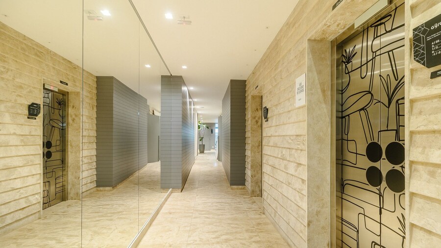 Apart w/ a Suite 290m From Vaca Brava Park Obd2108