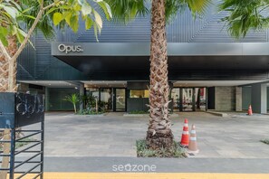 Apartamento básico | Detalhe da fachada