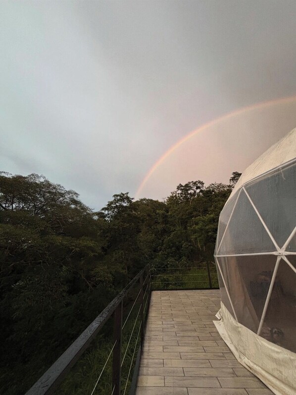 Terrace/patio - Charming Dome “El Olam” in amazing Coyolar with AC (Coyolar)