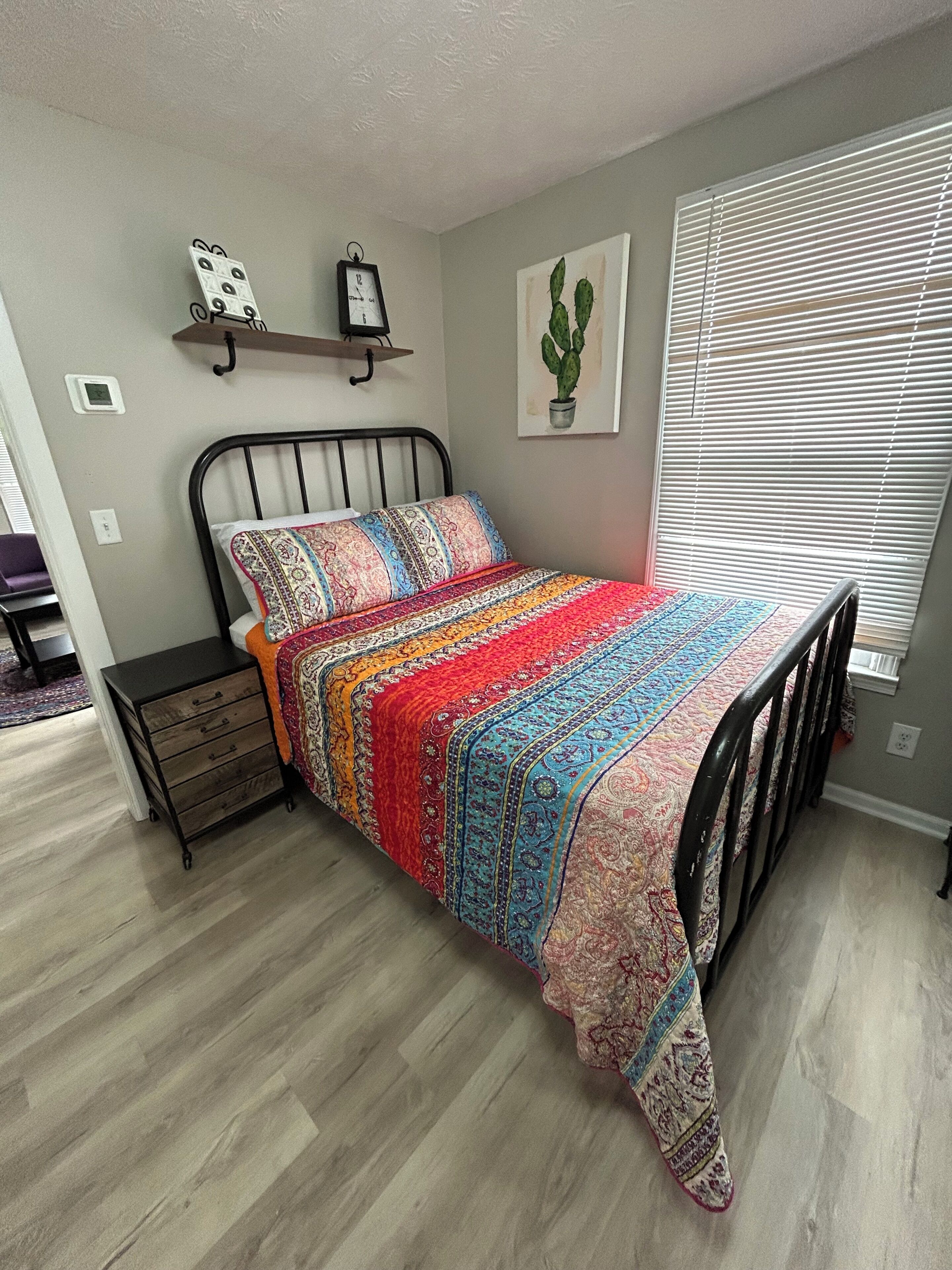 1 bedroom, WiFi, bed sheets