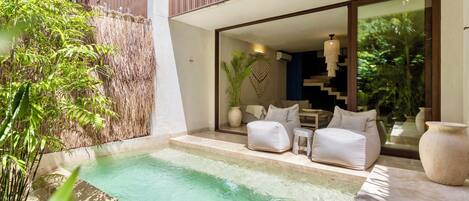 Indoor pool, outdoor pool