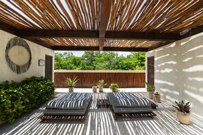 Terrace/patio - Private villa with pool and spa for 6 near beach (Tulum)