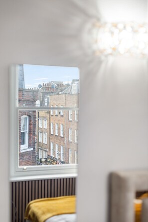 Interior - Chic Soho Studio: Style in the Heart of London!4 (London)