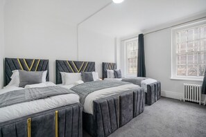 Iron/ironing board, free WiFi, bed sheets
