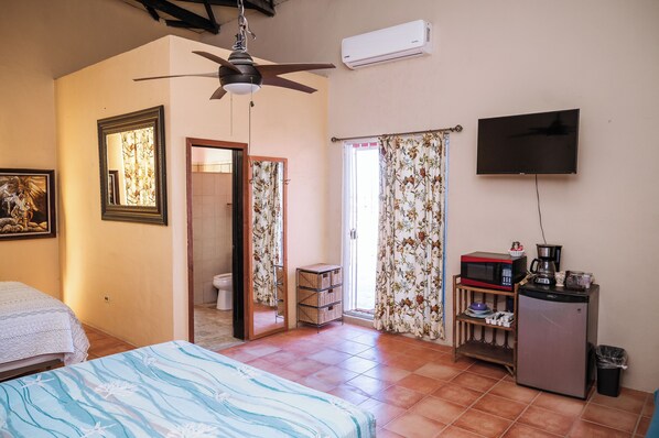 1 chambre, accès Internet, draps fournis