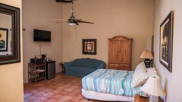 1 bedroom, internet, bed sheets