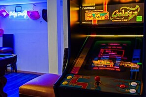 Game room - Dolly`s Darling Cabin | Views, Hot Tub, Game Area! (Sevierville)