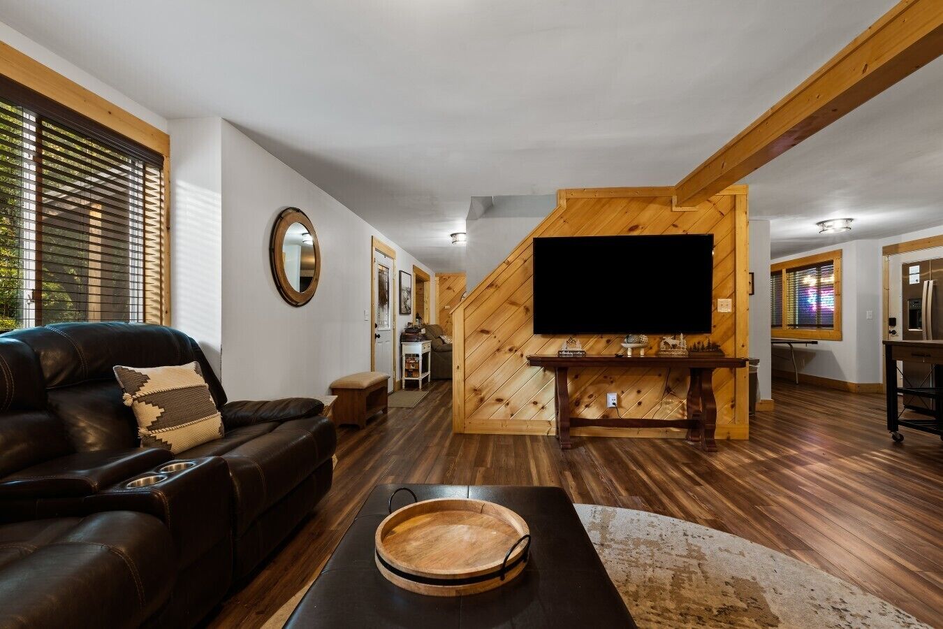 TV, fireplace, video games, table tennis