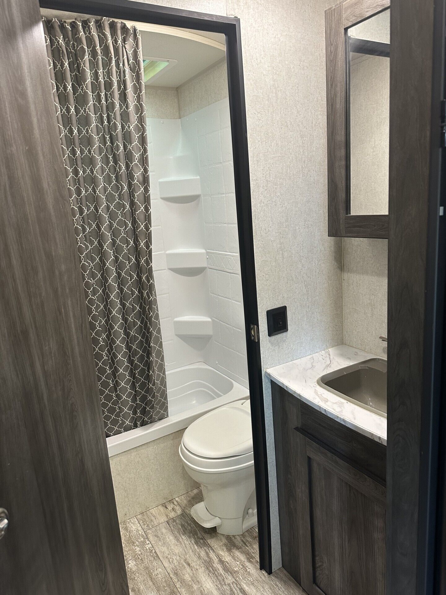 Towels, toilet paper