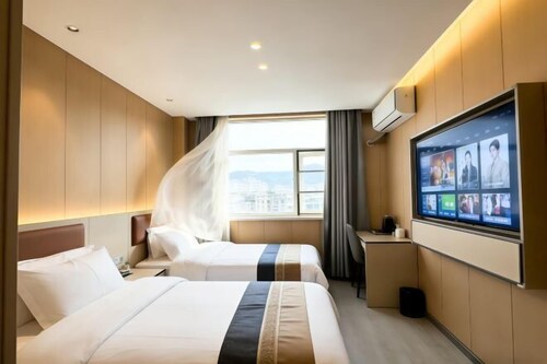 Homeinn Pebble Hotel (Tongling Zhidicheng Fortune Plaza Third Middle School)